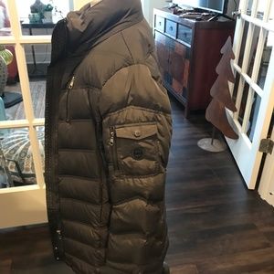 Ladies Puffer Coat